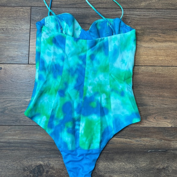 Zara bodysuit - Picture 6 of 8